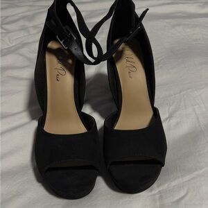 Wild Pair Black Open-Toe Ankle Strap Heels